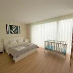 Esperanca Terrace Villa *